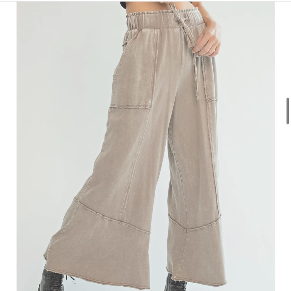 Easel Dark Grey Wide Leg Sweatpant